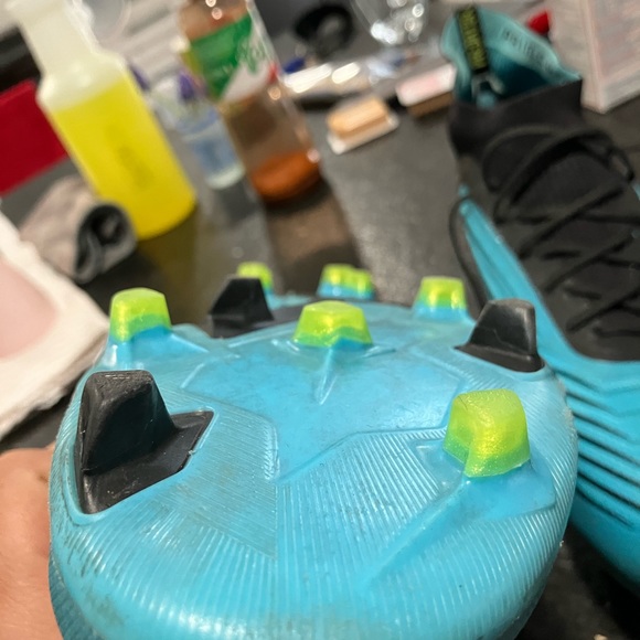 Adidas Predator Cleats 19.1 FG - Picture 6 of 6